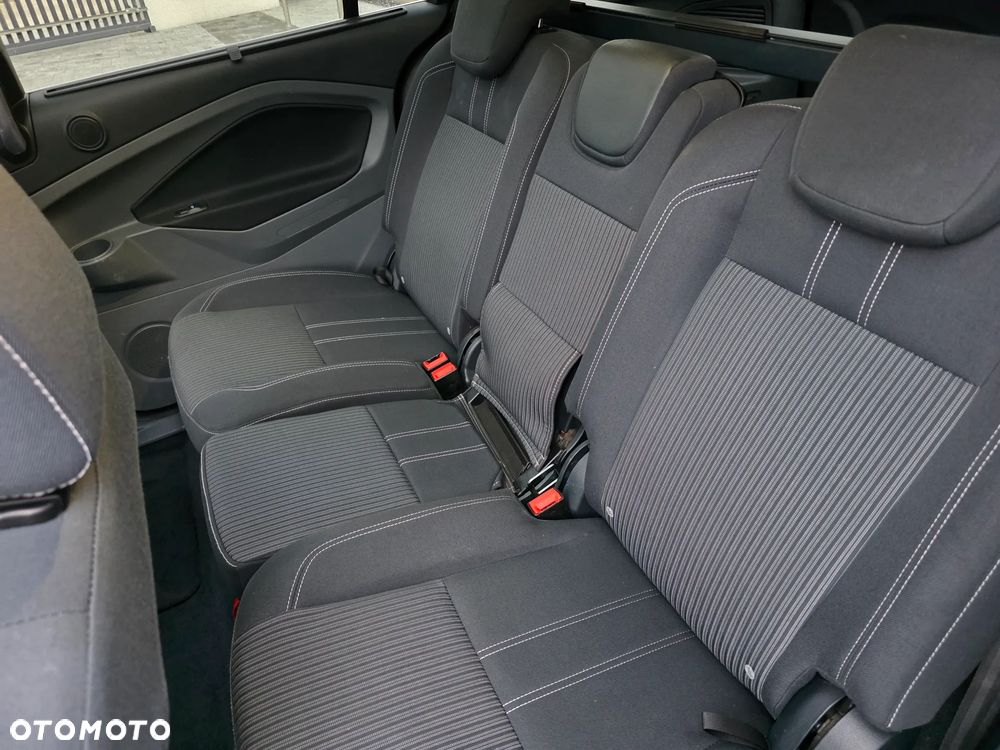 Ford Grand C-MAX - 8