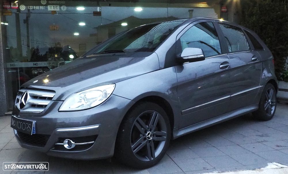 Mercedes-Benz B 180 CDI BlueEFFICIENCY EDITION 1 - 2