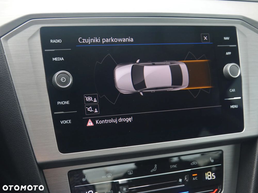 Volkswagen Passat 1.5 TSI EVO Essence DSG - 13