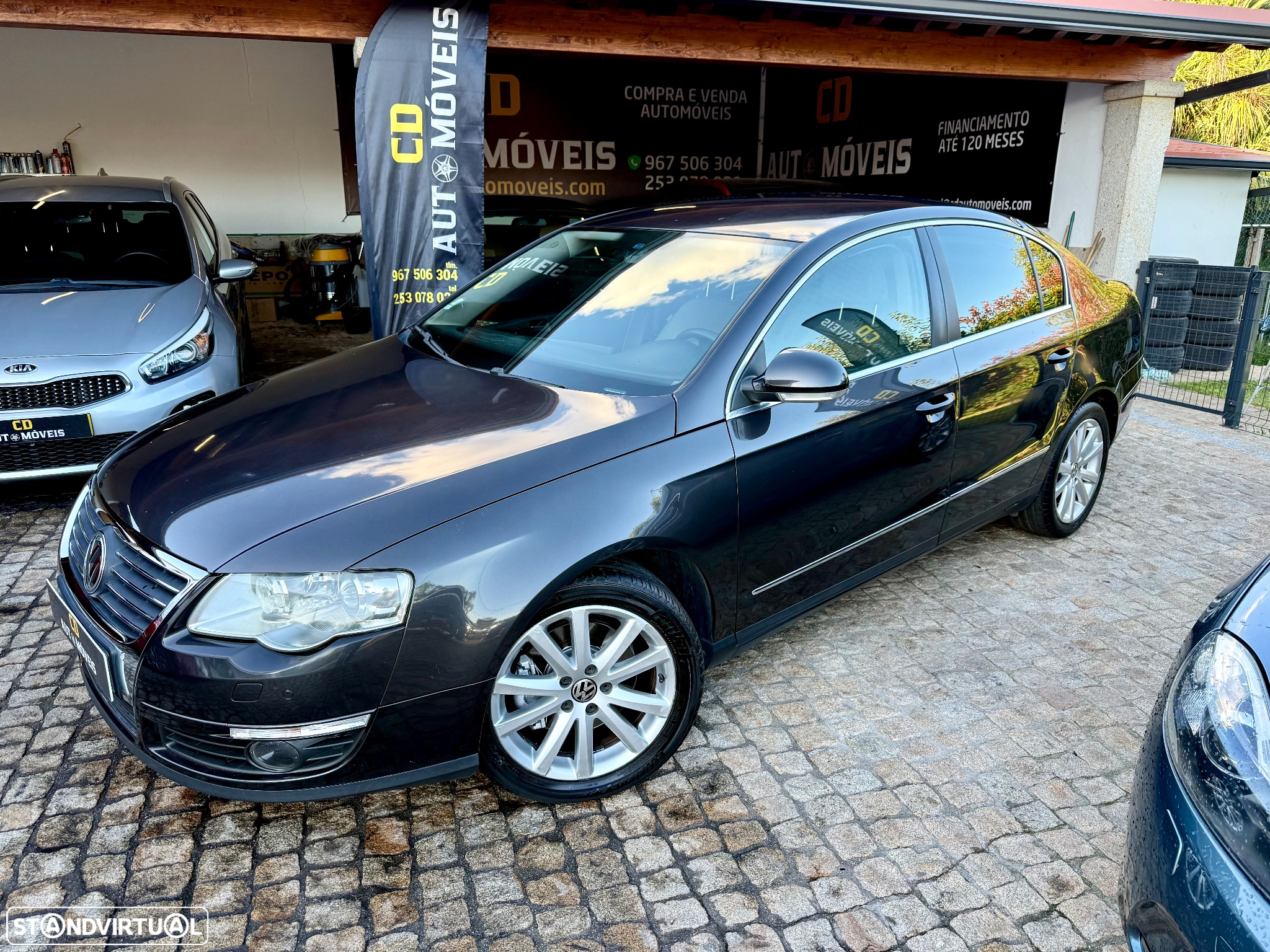 VW Passat 2.0 TDI Highline - 14