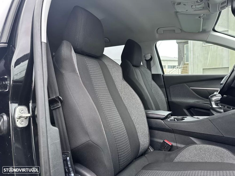 Peugeot 5008 1.2 PureTech Allure Pack - 46