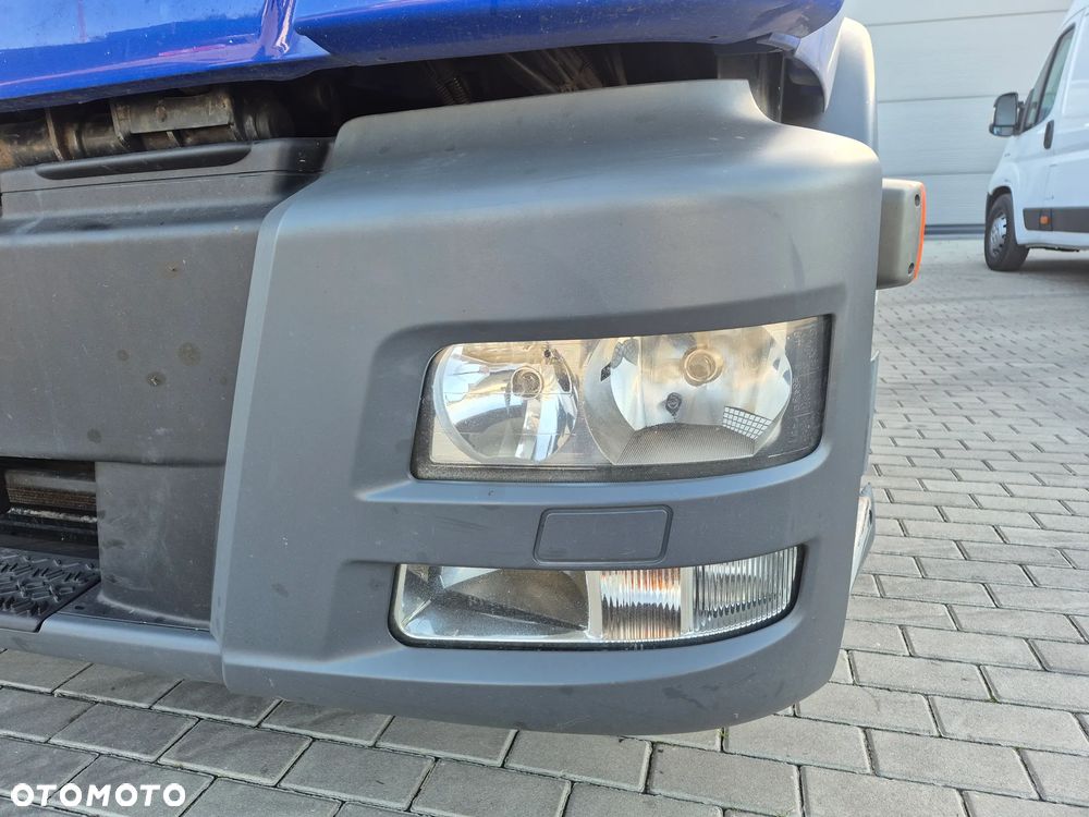 ZDERZAK OKULAR LAMPY REFLEKTORA LEWY MAN TGL TGM EURO 6