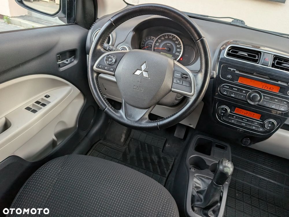 Mitsubishi Space Star 1.2 Intense - 26
