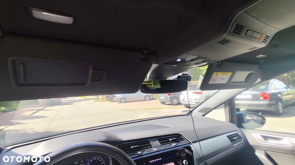 Volkswagen Touran 1.5 TSI EVO Highline - 13