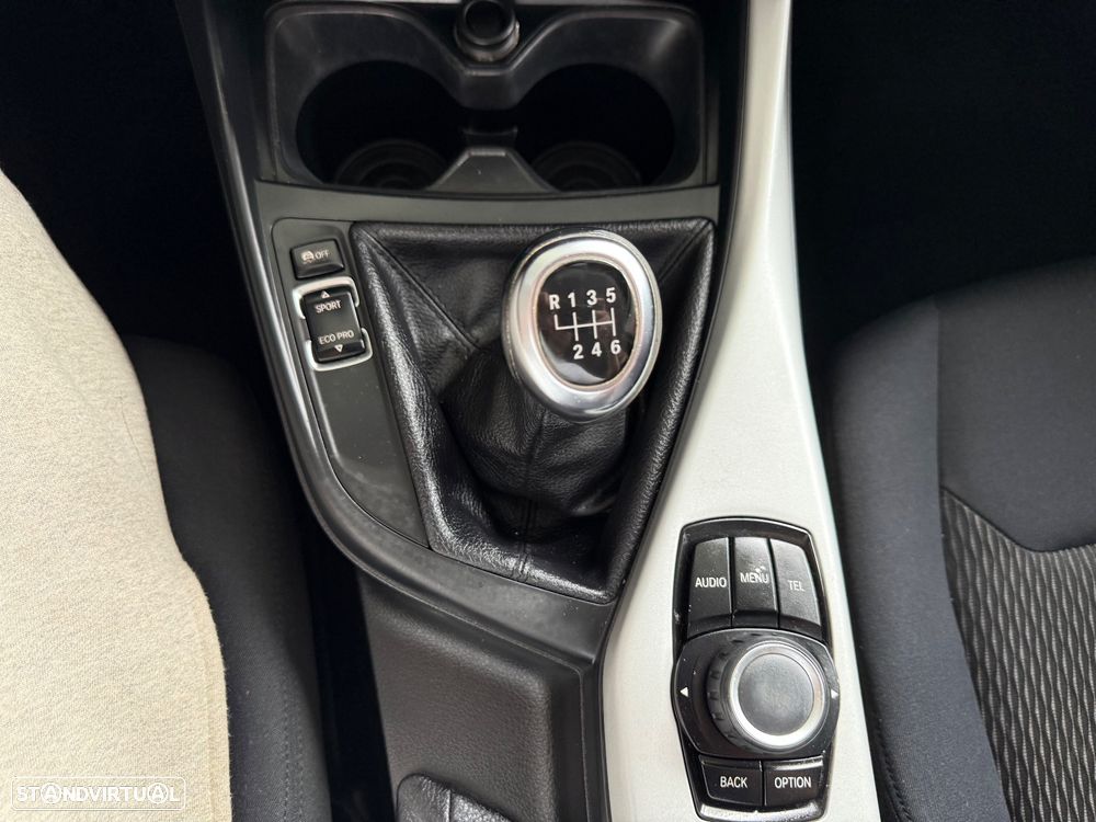 BMW 116 d EfficientDynamics Edition Urban Line - 15