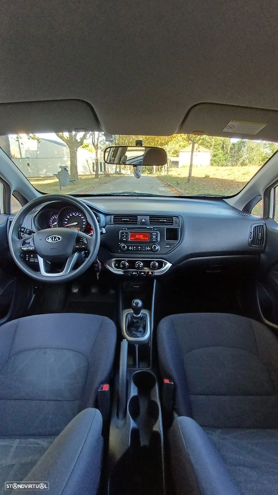 Kia Rio 1.2 CVVT TX AC+VE - 9