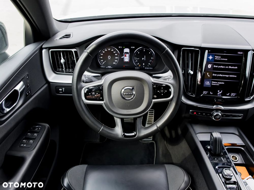 Volvo XC 60 B4 D AWD R-Design - 10