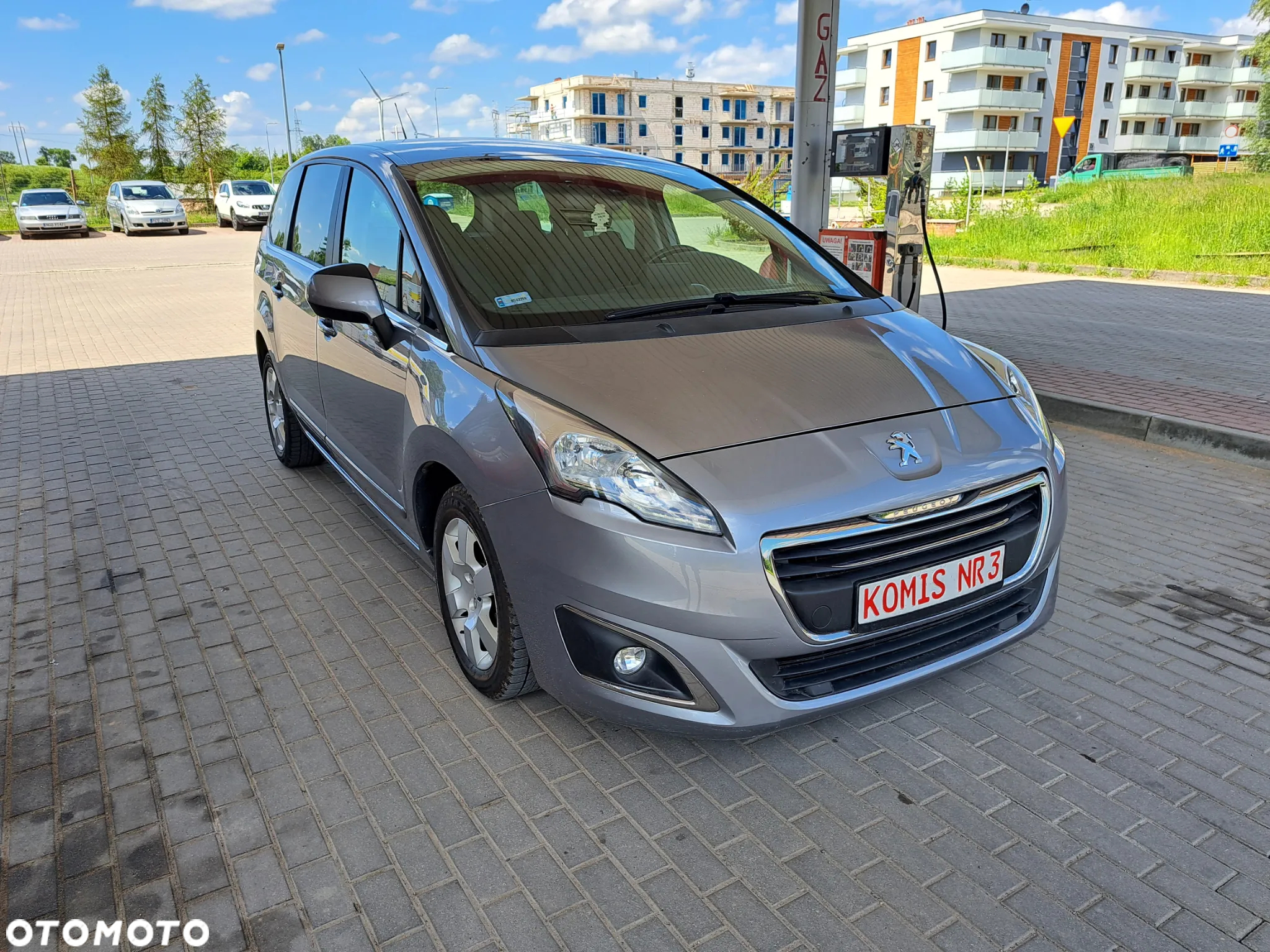 Peugeot 5008 - 5