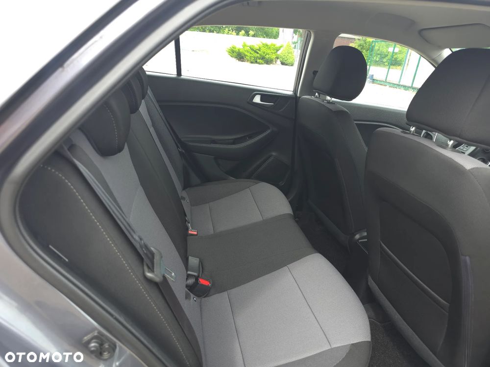 Hyundai i20 blue 1.0 T-GDI Active YES Plus - 13