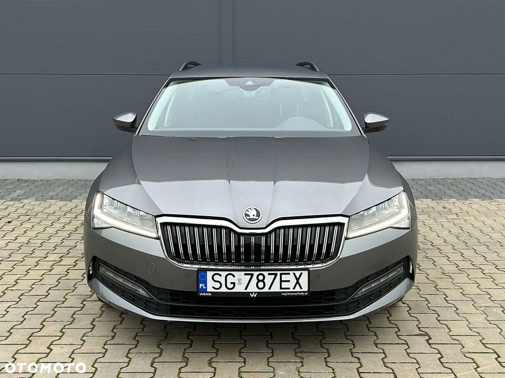 Skoda Superb 2.0 TDI DSG Ambition - 3