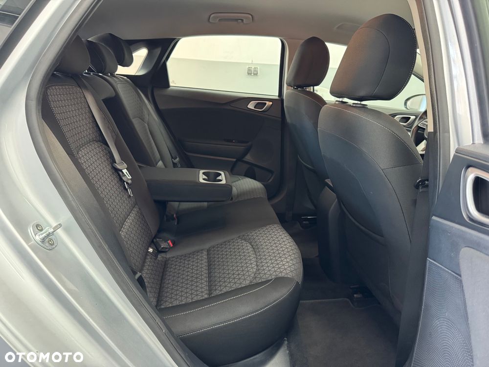 Kia Ceed 1.6 CRDi Edition 7 - 25