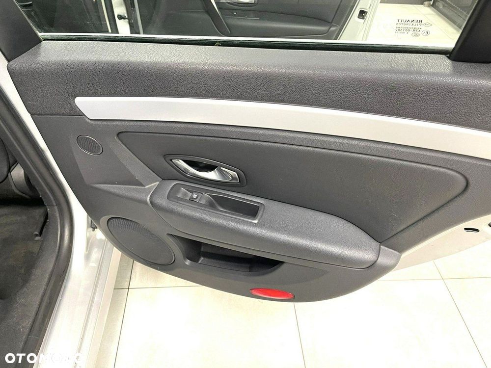 Renault Laguna 2.0 DCi FAP Dynamique - 31