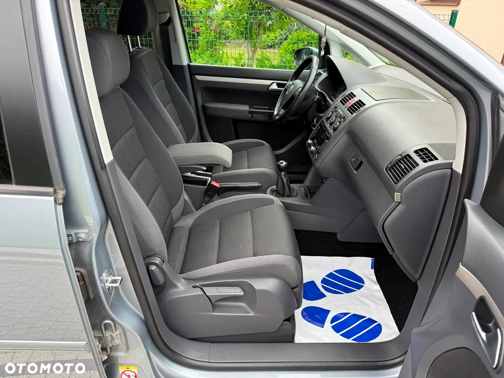 Volkswagen Touran 1.4 TSI Comfortline - 24
