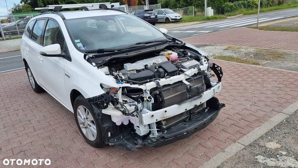 Toyota Auris - 11
