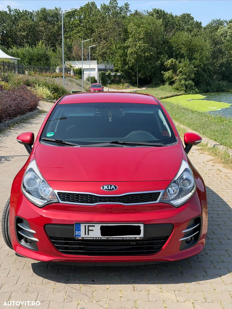 Kia Rio 1.1 CRDI Uefa Euro 2016 - 6