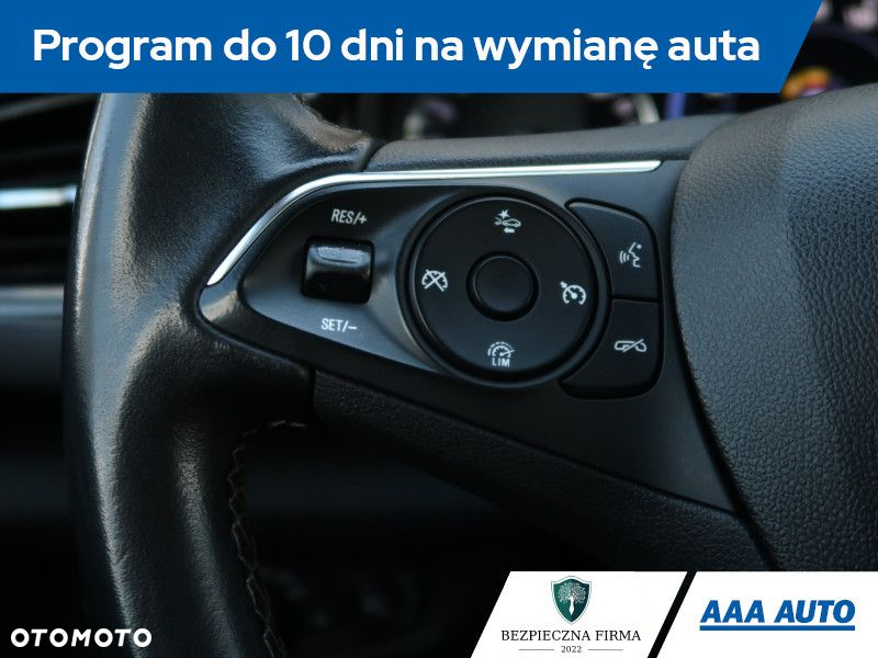 Opel Insignia - 19