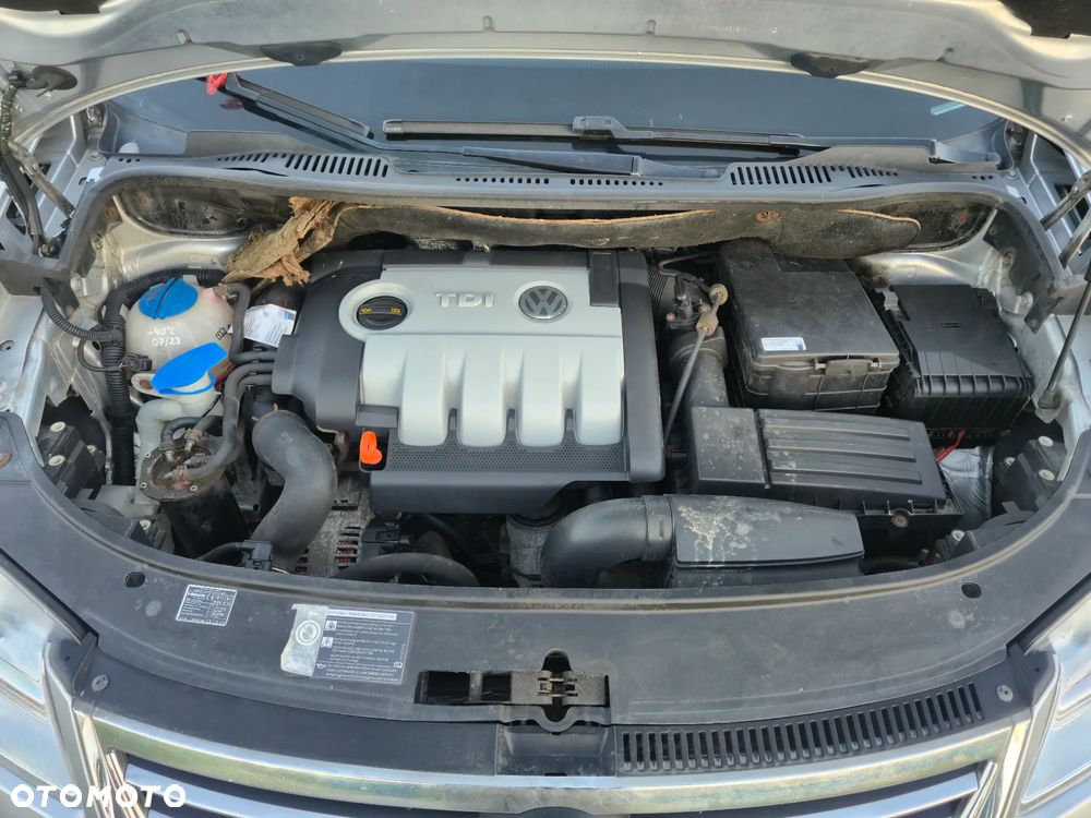 Volkswagen Touran 1.9 TDI - 16