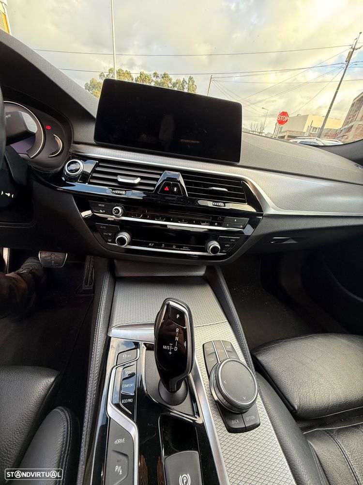 BMW 530 e iPerformance Pack M - 8