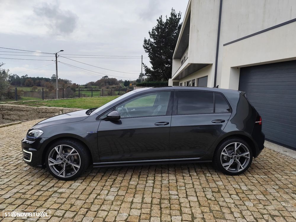 VW Golf 1.4 GTE Plug-in - 17