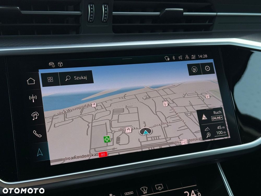 Audi A6 Allroad - 31