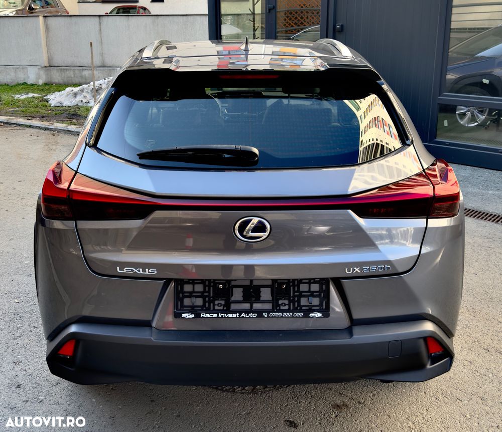 Lexus UX 250h 2.0L HEV 20H- (178 HP) 4X4 CVT Business - 4