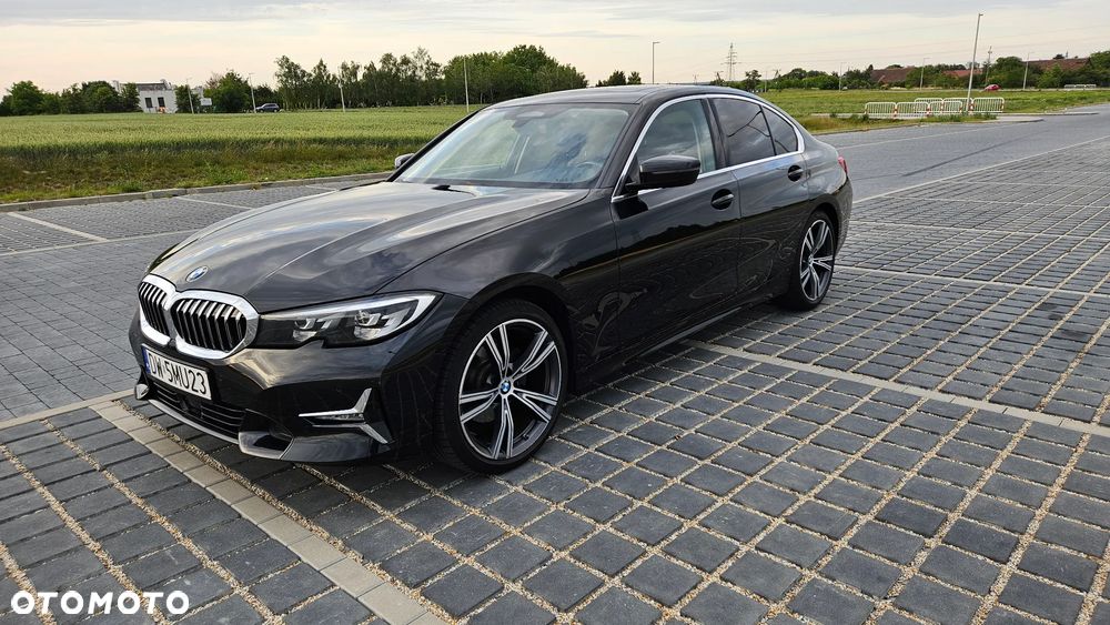 BMW Seria 3 320d xDrive MHEV Luxury Line sport - 1