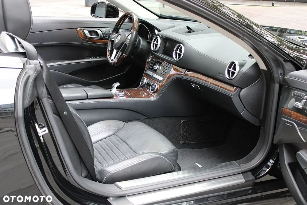 Mercedes-Benz SL 500 7G-TRONIC - 10