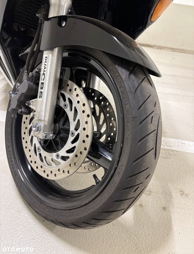 Honda CBR - 16