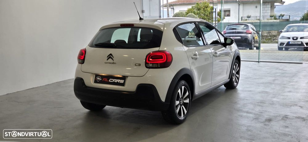 Citroën C3 1.2 PureTech Shine - 4