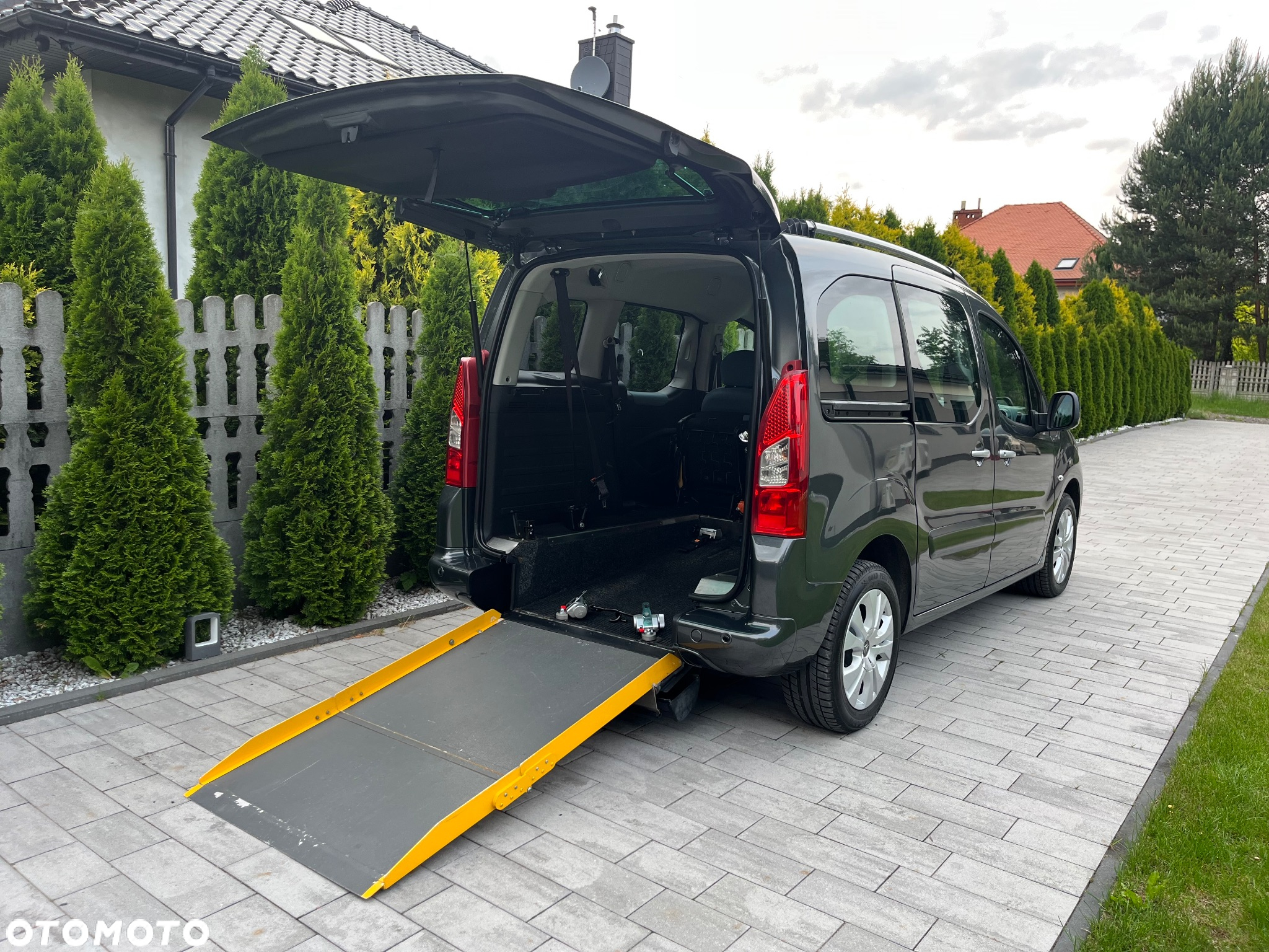 Citroën Berlingo Multispace HDi 90 FAP Tendance - 21