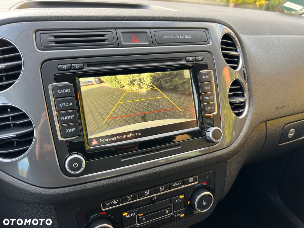 Volkswagen Tiguan - 9