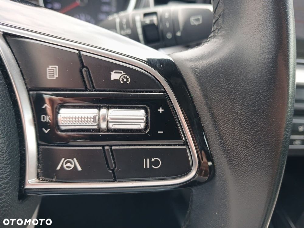 Kia Ceed - 16
