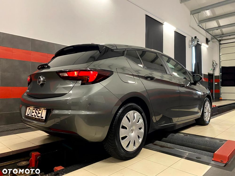 Opel Astra 1.6 D (CDTI) Start/Stop Innovation - 10