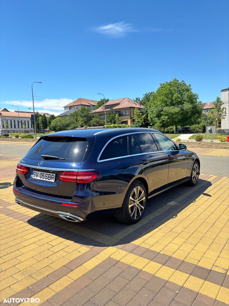 Mercedes-Benz E 300 de 9G-TRONIC Exclusive - 8