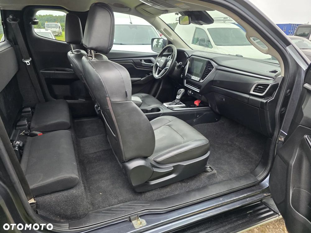 Isuzu D-Max 1.9 EC LSX - 19