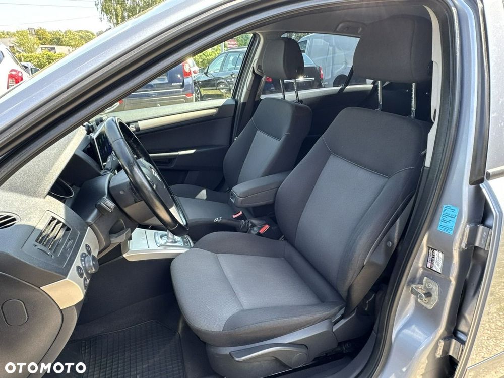 Opel Astra - 22