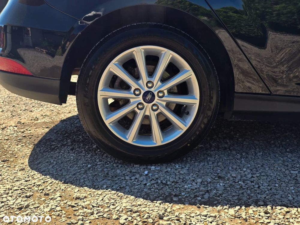 Ford Focus 1.0 EcoBoost Titanium - 13