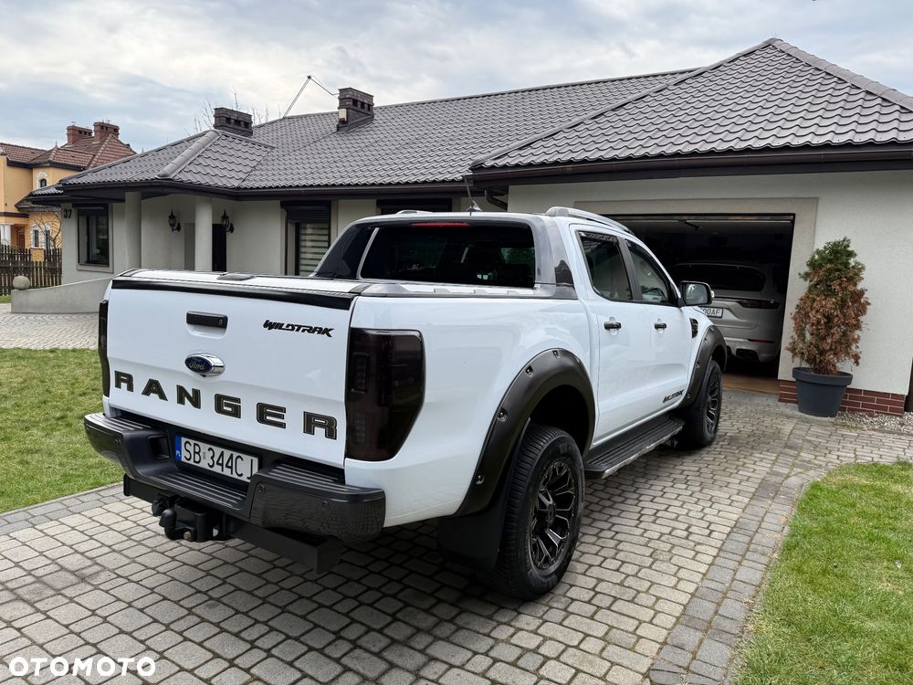 Ford Ranger 2.0 EcoBlue 4x4 DC Wildtrak - 4