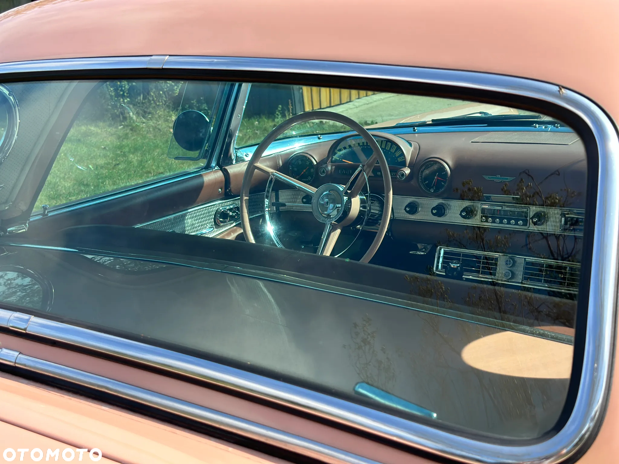 Ford Thunderbird - 19