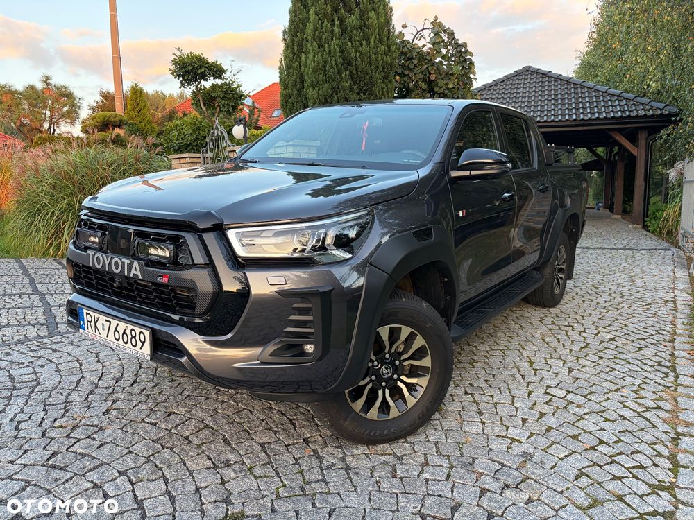 Toyota Hilux 2.8 D-4D Double Cab GR Sport 4x4 - 9