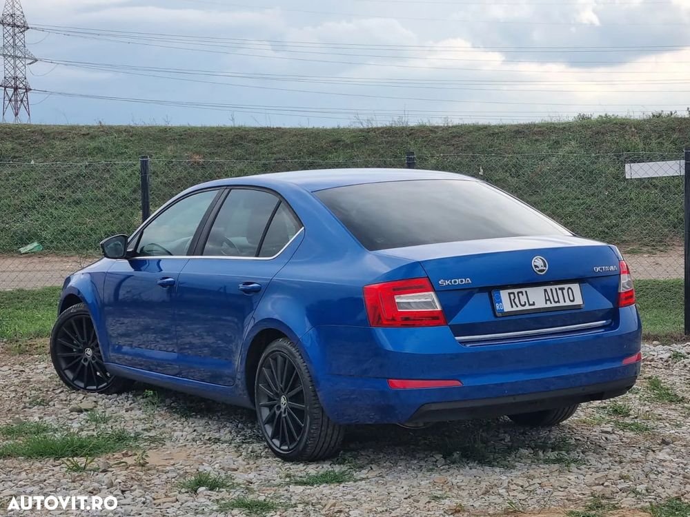 Skoda Octavia 2.0 TDI Sport Edition - 4