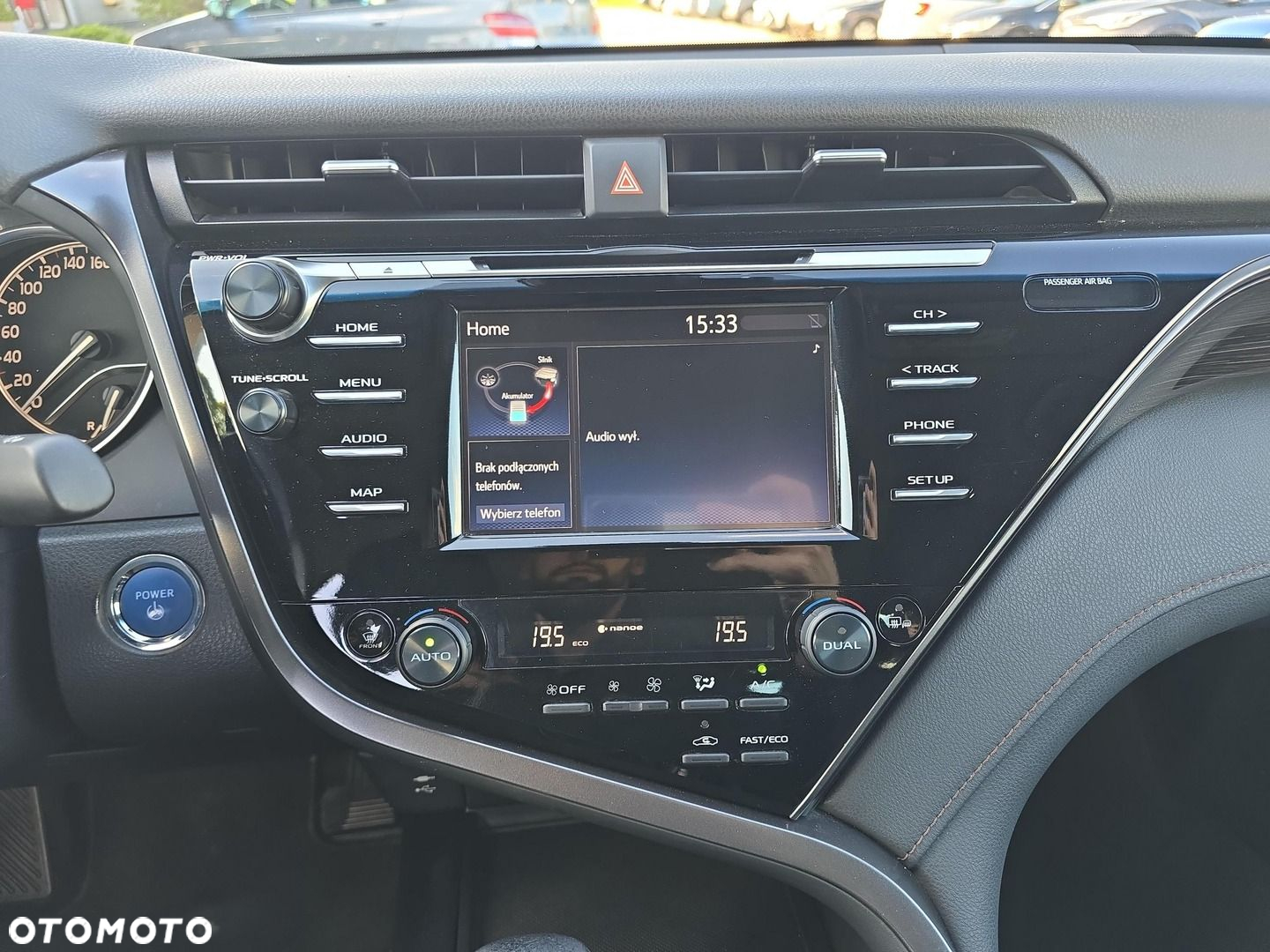 Toyota Camry 2.5 Hybrid Comfort CVT - 17