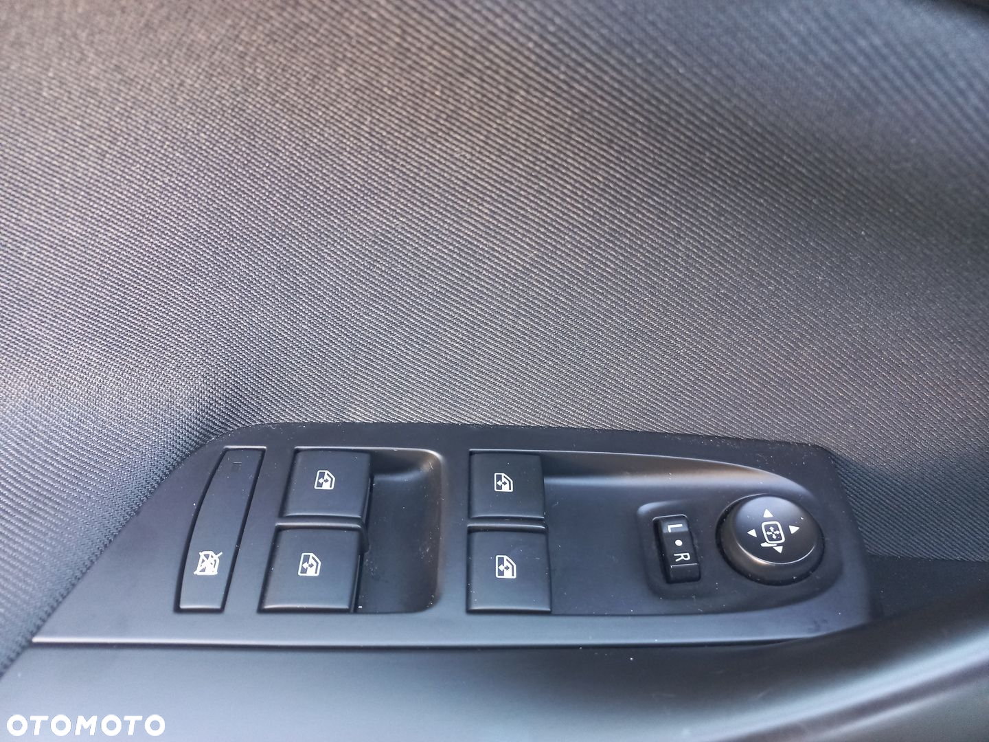 Opel Astra V 1.6 CDTI Enjoy S&S - 17