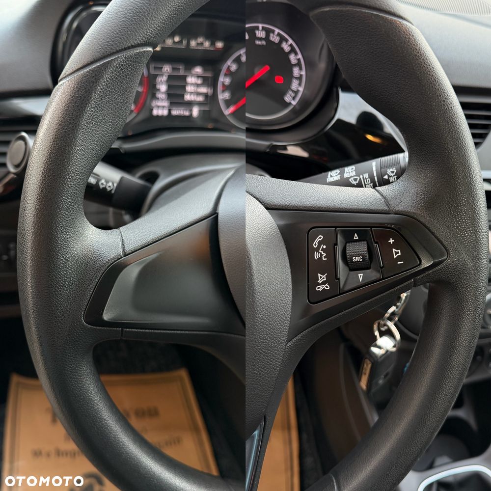 Hyundai i30 1.6 CRDi Fifa World Cup Edition - 37