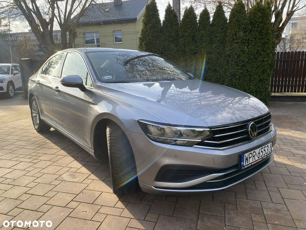 Volkswagen Passat 2.0 TSI Business DSG - 7