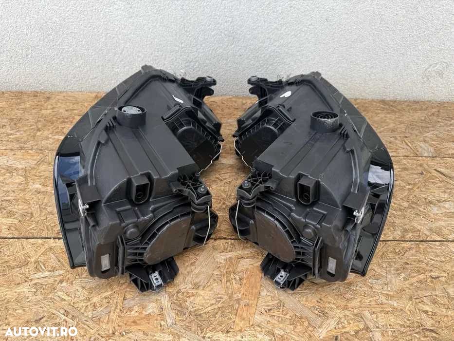 Far stanga dreapta VW Golf7 Sportsvan Break Halogen Originale NOI - 8