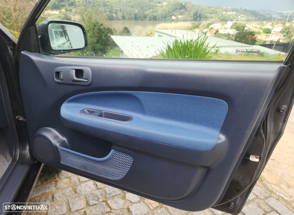 Honda HR-V 1.6 LS - 16