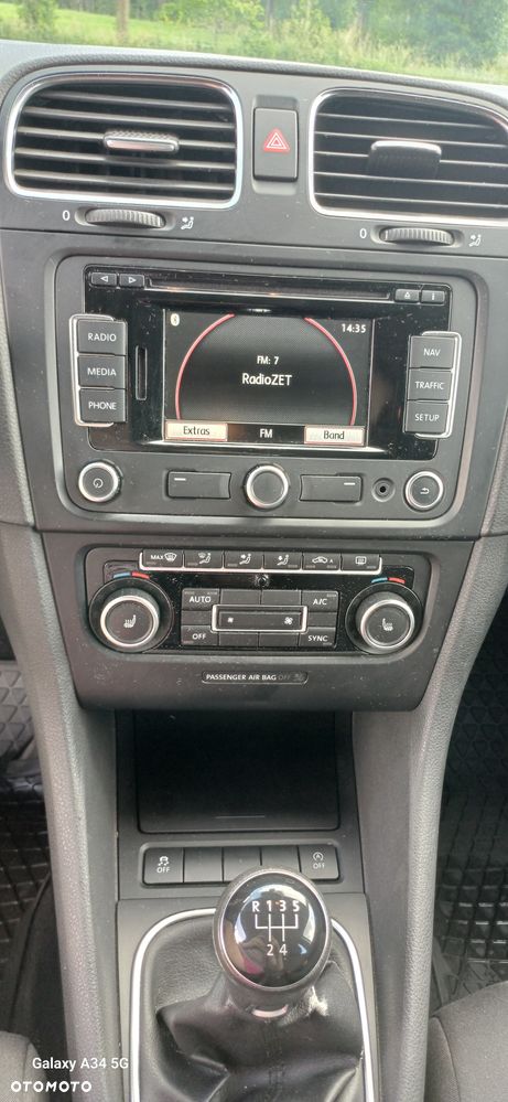 Volkswagen Golf 1.6 TDI Comfortline - 11