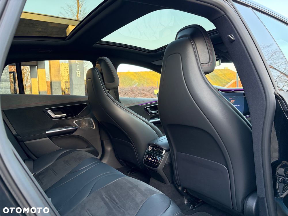 Mercedes-Benz EQE 500 90.5kWh 4-Matic AMG Line - 17
