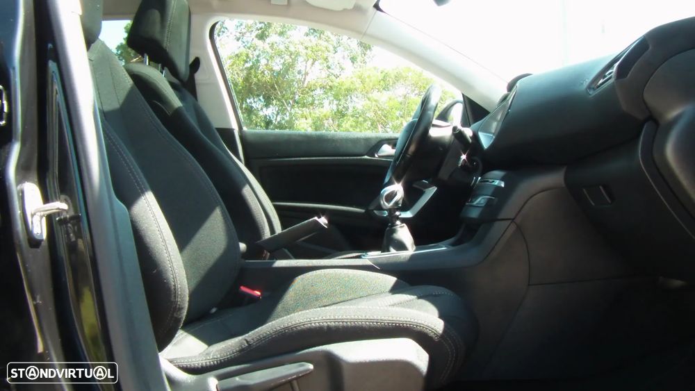 Peugeot 308 SW BlueHDi 120 Stop & Start Nível 2 Business-Line - 10